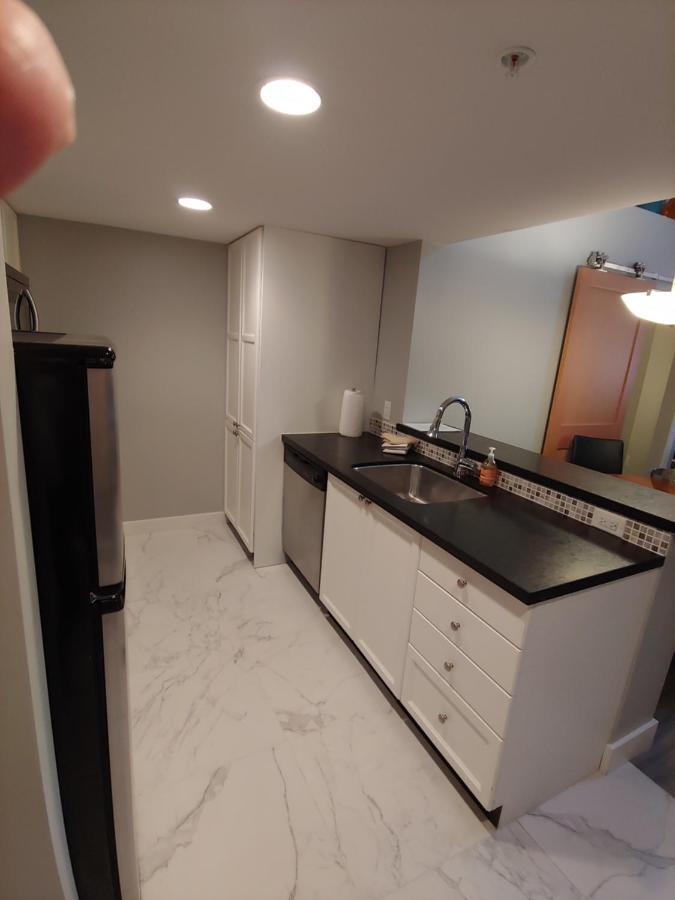 Tyndalstone Lodge 3 Bedroom In The Heart Of Village North Whistler Bagian luar foto